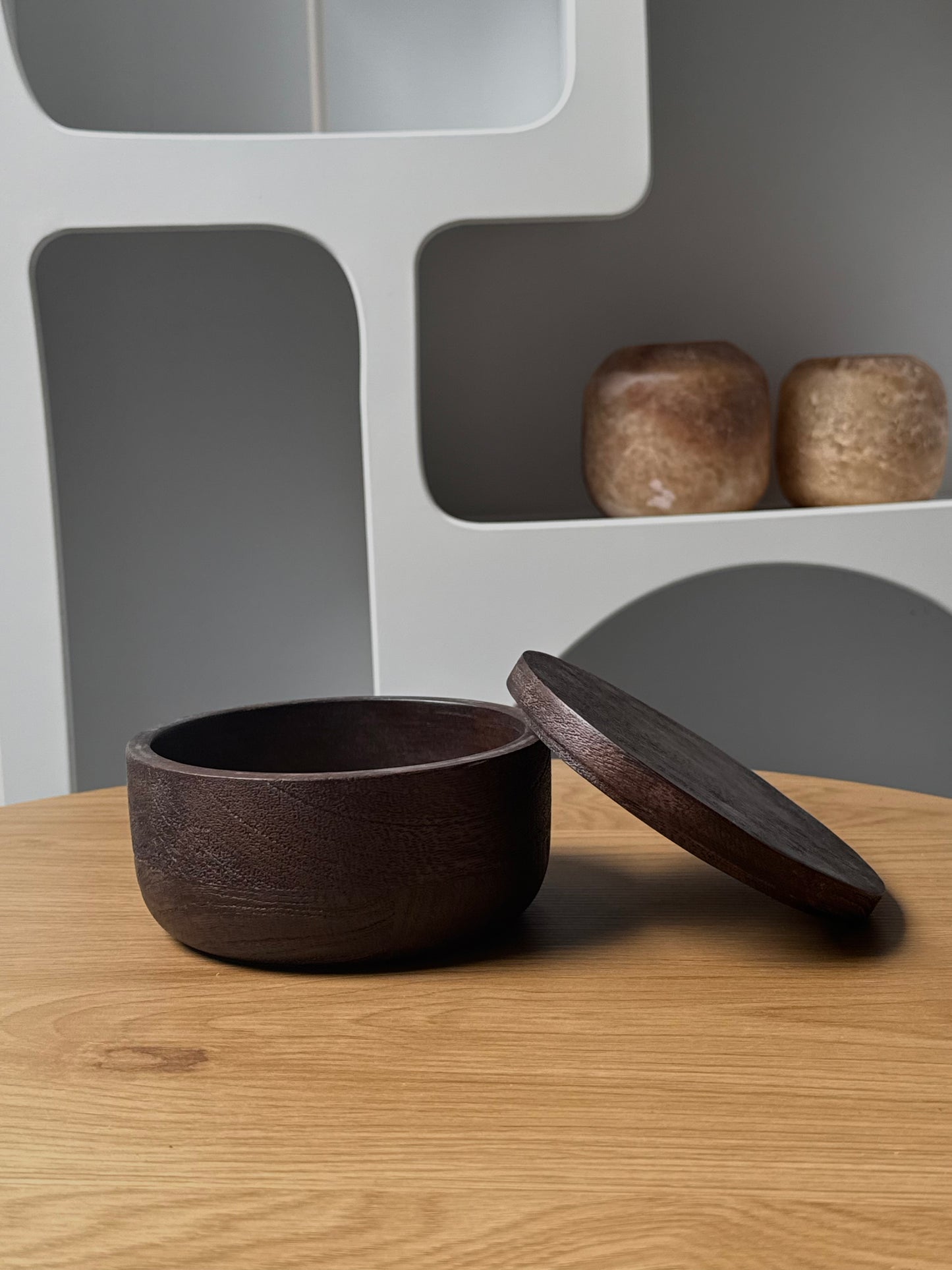 Deco box walnoot hout - Light & Living